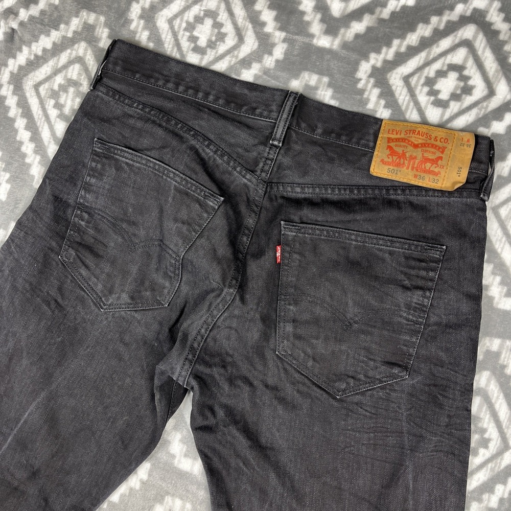 Levis 501 Jeans Men 36x32 Black Straight Leg Rocker Denim Grunge Distressed